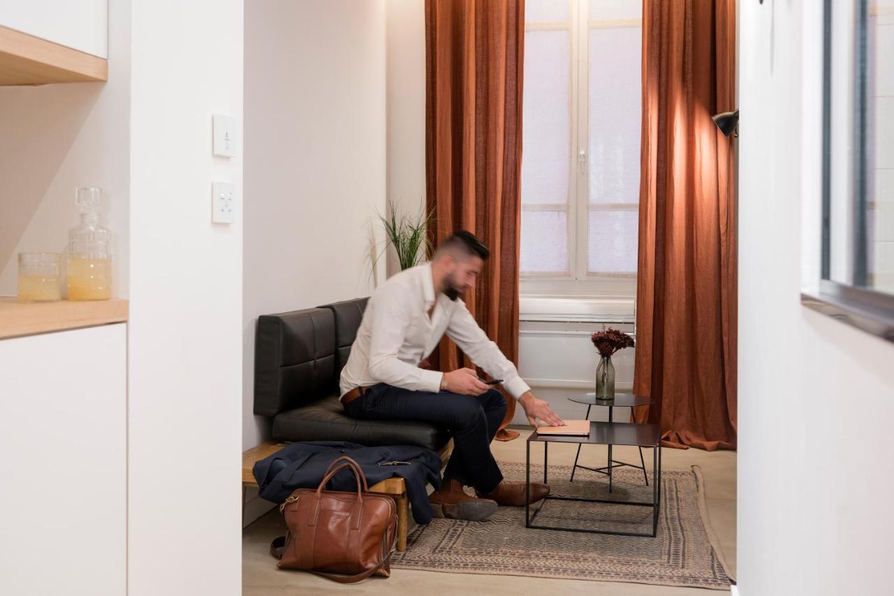 Mihotel Charite Lyon Bagian luar foto