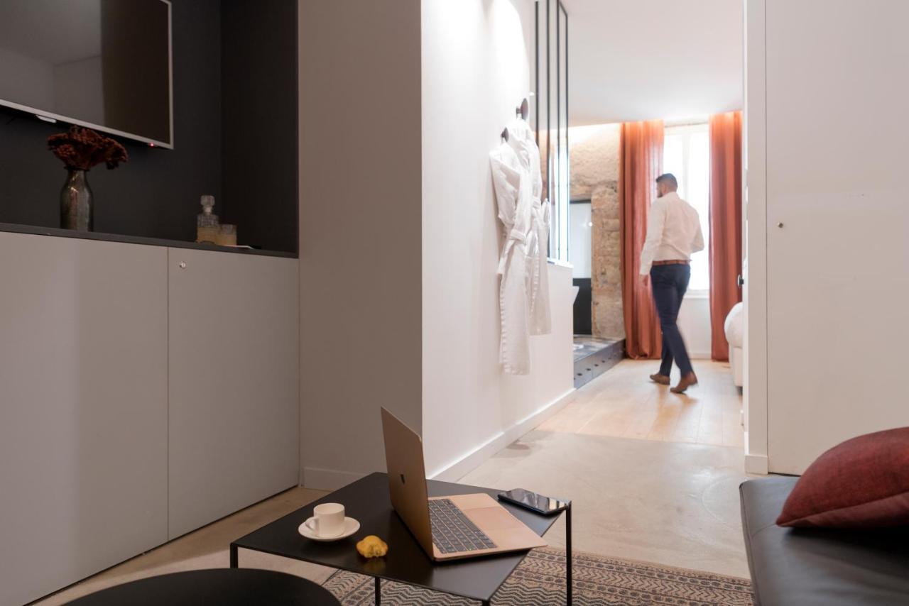 Mihotel Charite Lyon Bagian luar foto